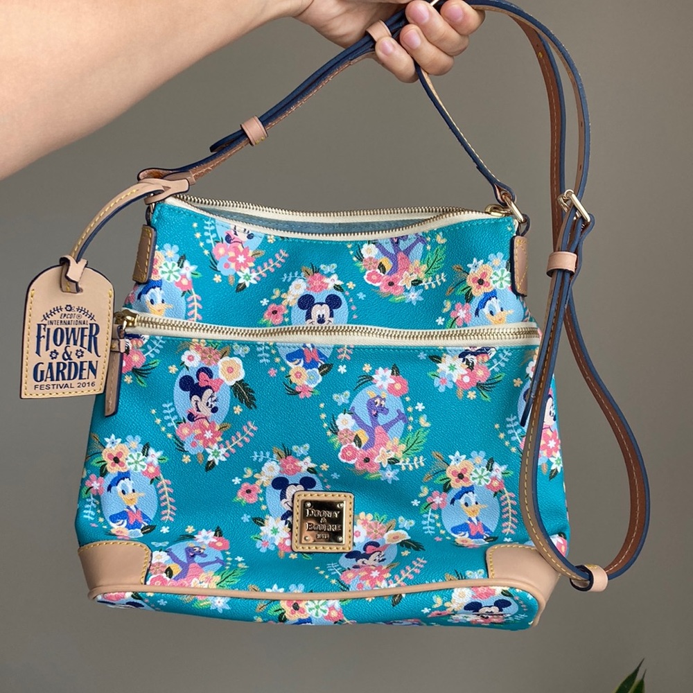 RARE Dooney & Bourke Disney Epcot Flower and Garden Festival 2016 Bag